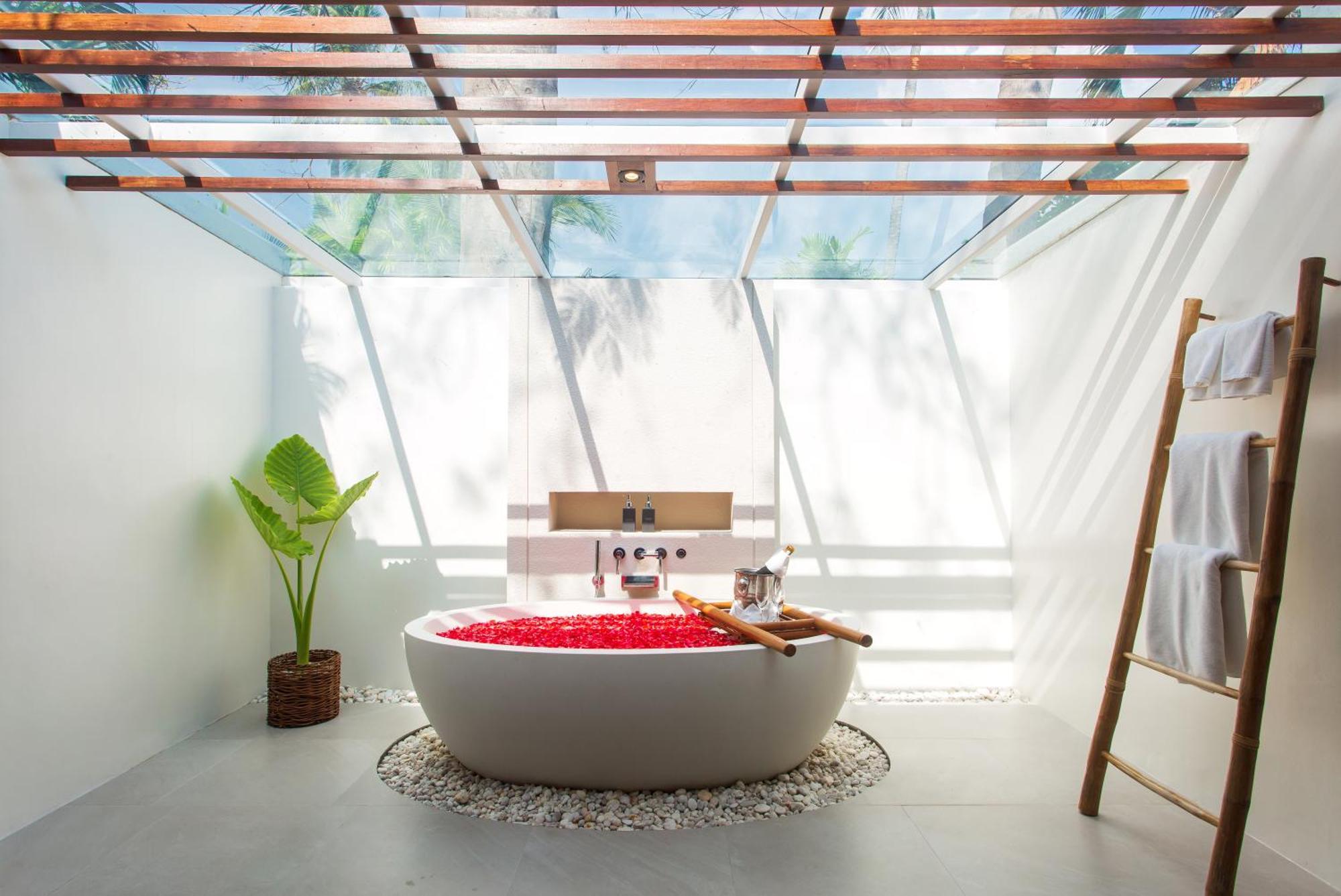 Chaweng Regent Beach Resort Exterior photo Bathroom at The Standard, Hua Hin